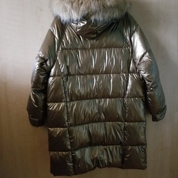 Winter coat (puffer) - Picture 4 of 4